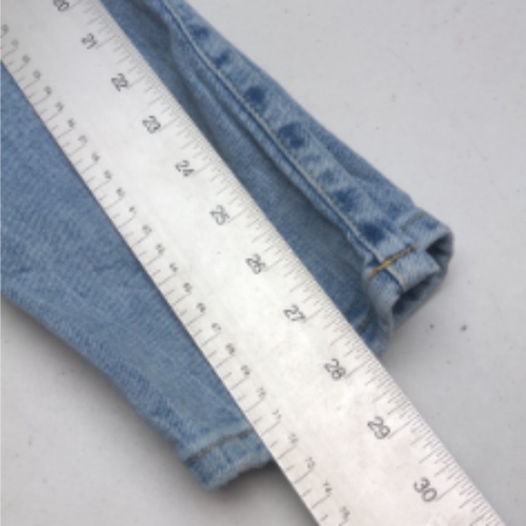 LIKE NEW GUESS LOS ANGELES POWER CURVY SKINNY JEANS 28x28 ⭐️ - Picture 14 of 14